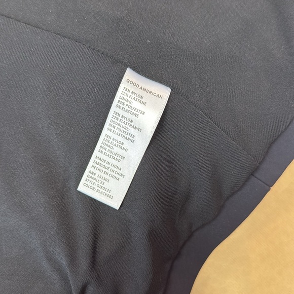 NWT! Good American Bonded Blazer - Picture 12 of 16